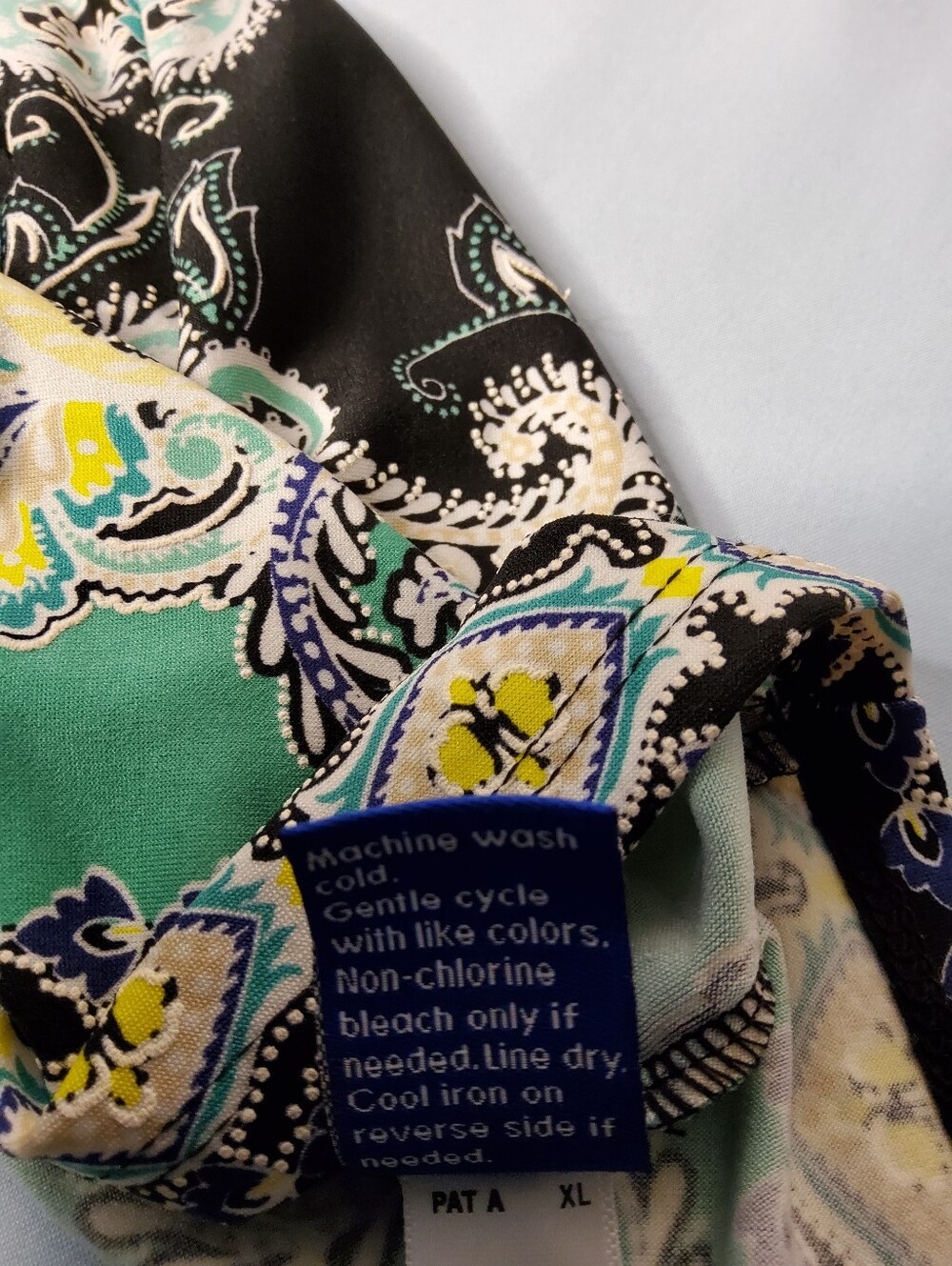 Apt. 9 Black and Green Paisley Top - Picture 7 of 7